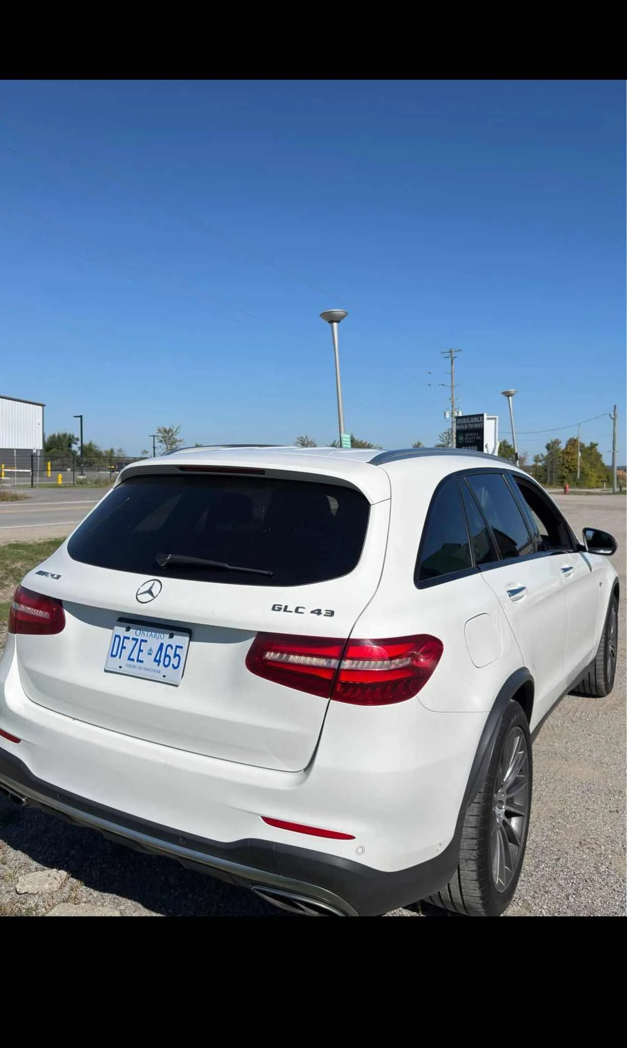 Mercedes-Benz GLC 43 AMG * CARFAX * БЕЗ ПЪРВОНАЧАЛНА ВНОСКА - изображение 3