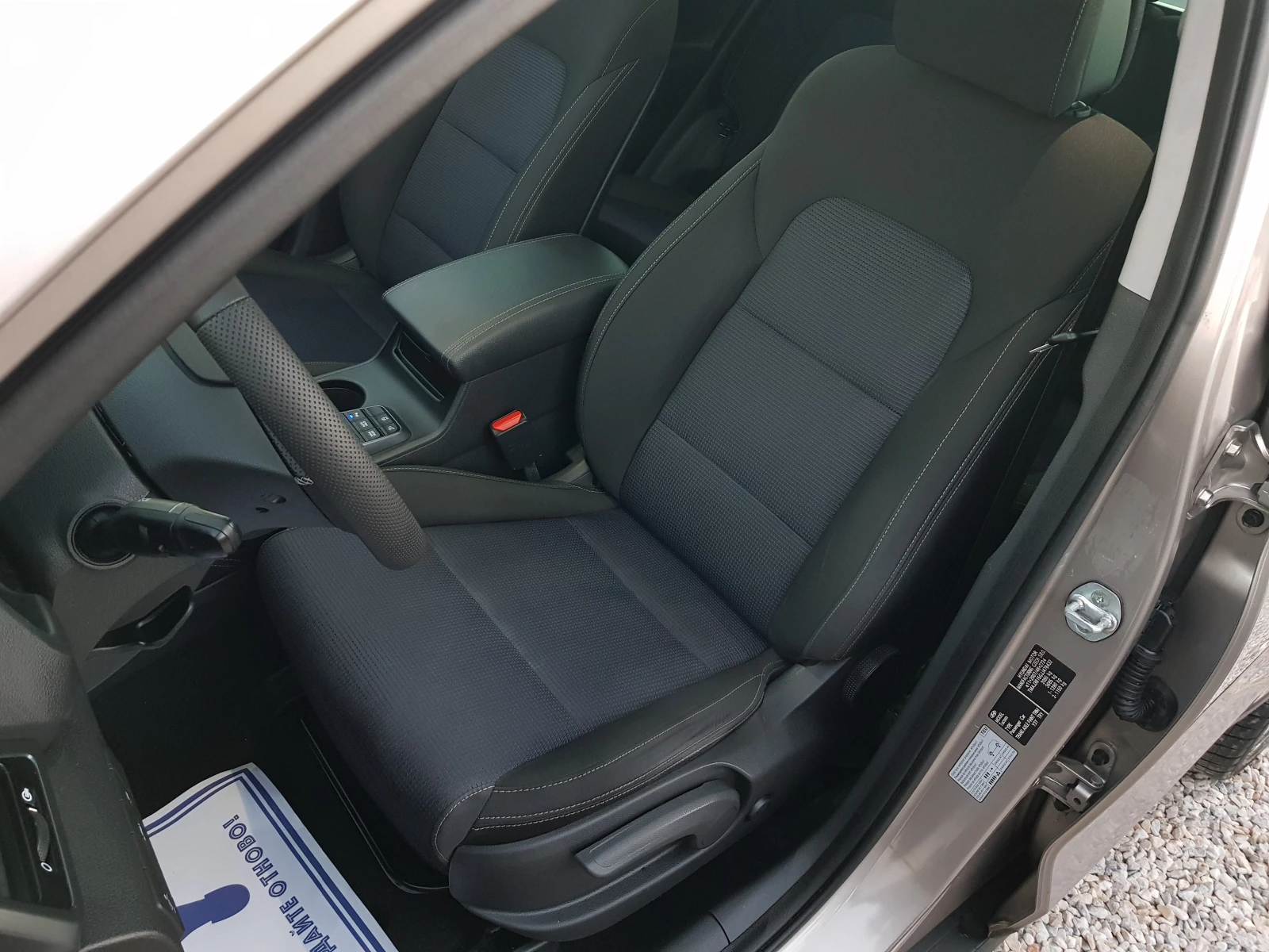 Hyundai Tucson 1.7 CRDI-141 к.с.  EURO 6B АВТОМАТИК ПАНОРАМА  - изображение 9