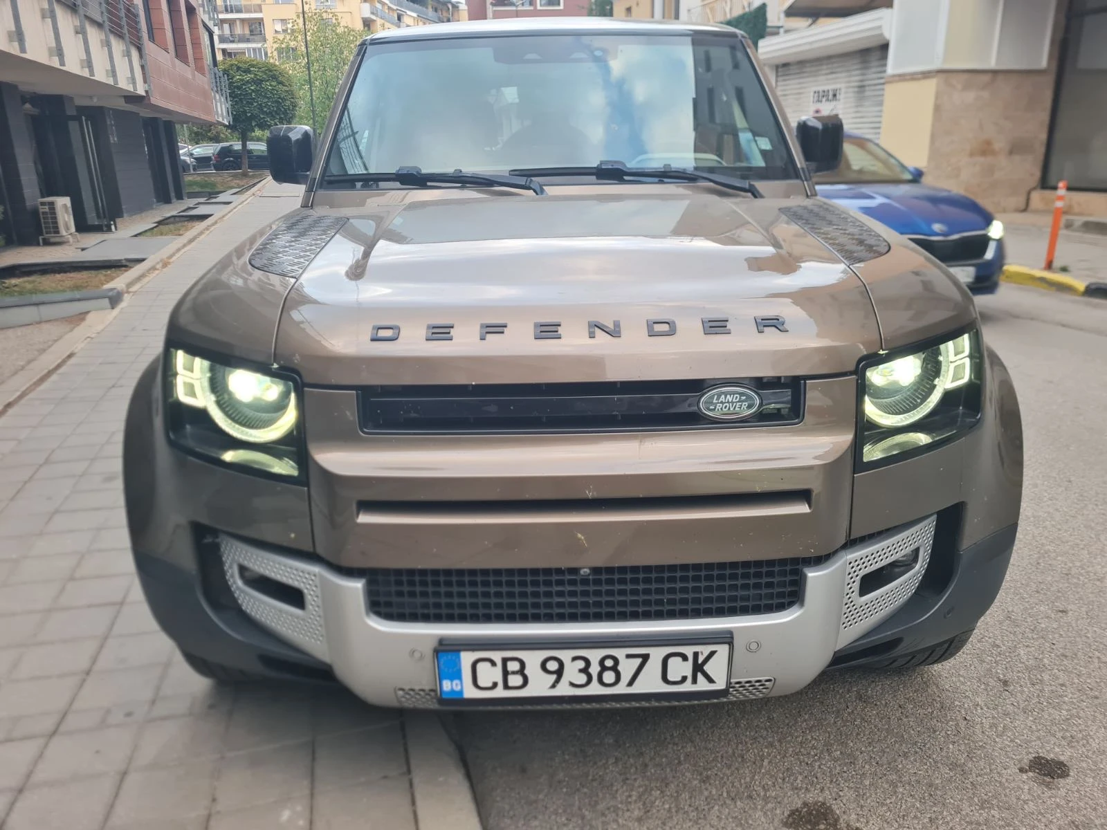 Land Rover Defender First Edition - изображение 6