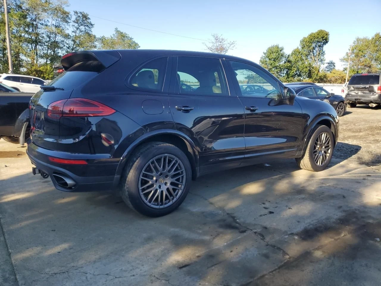 Porsche Cayenne  - изображение 3