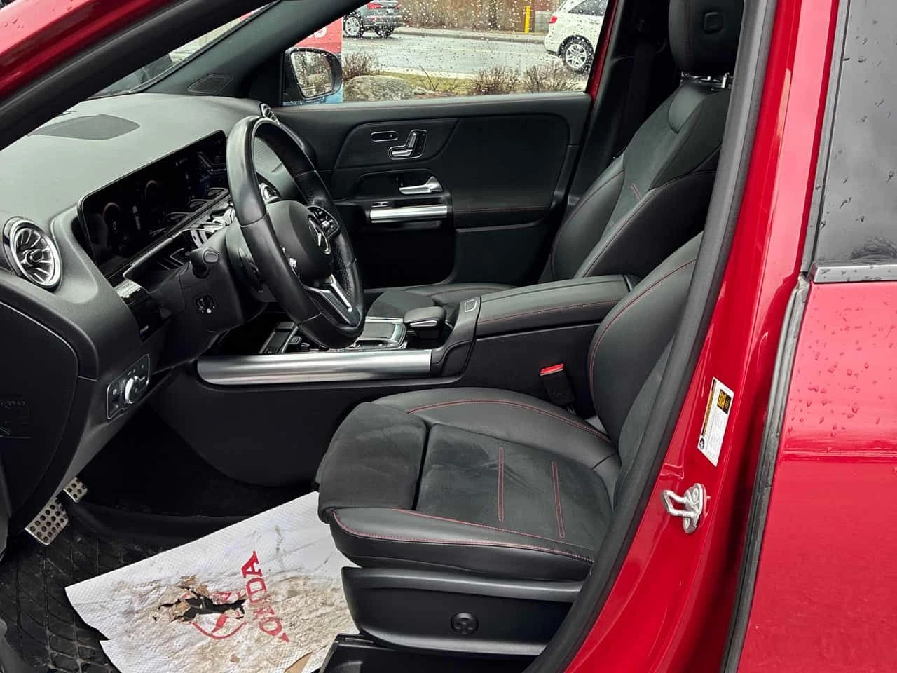 Mercedes-Benz GLA 250  CARFAX, снимка 13 - Автомобили и джипове - 54206565