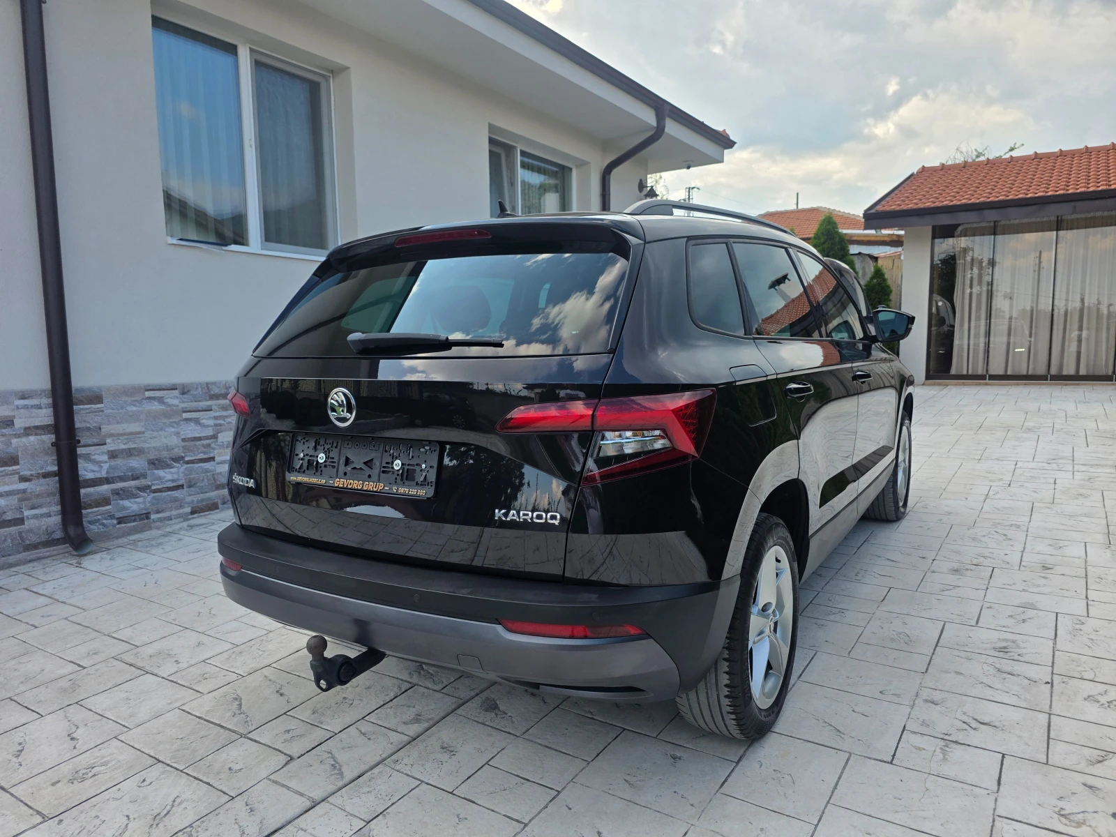 Skoda Karoq 1.5 TSI NAVI, снимка 5 - Автомобили и джипове - 54989116