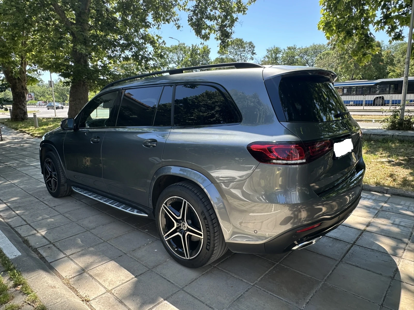 Mercedes-Benz GLS 400, снимка 6 - Автомобили и джипове - 55101391