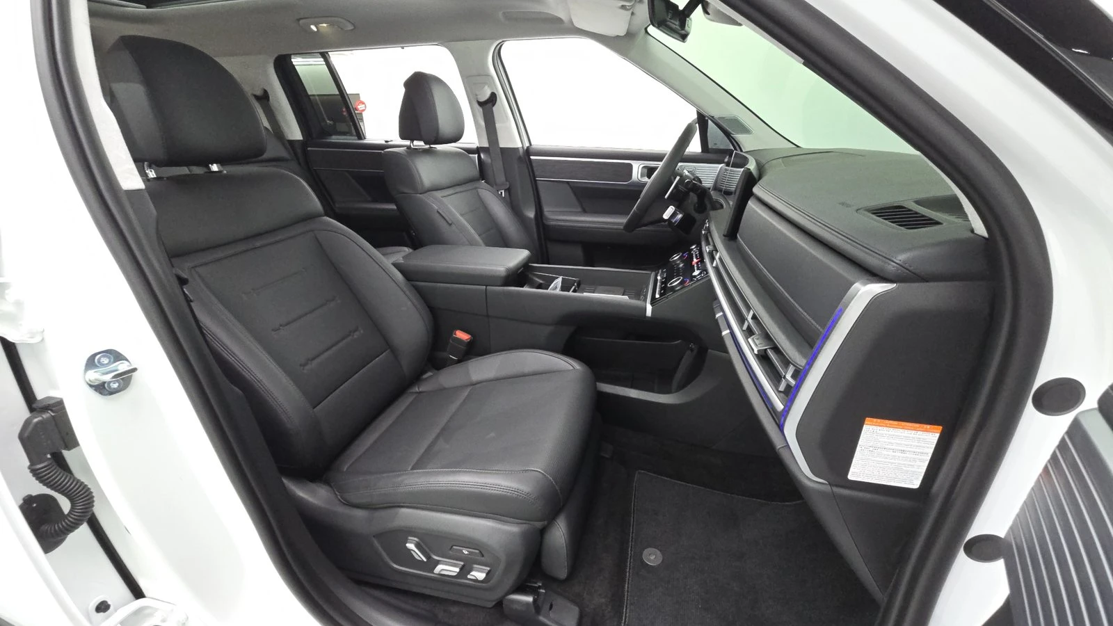 Hyundai Santa fe 1.6 HEV* ЛЮК* BOSE* МАСАЖ* HUD* 360* КРАЙНА ЦЕНА, снимка 11 - Автомобили и джипове - 55334916
