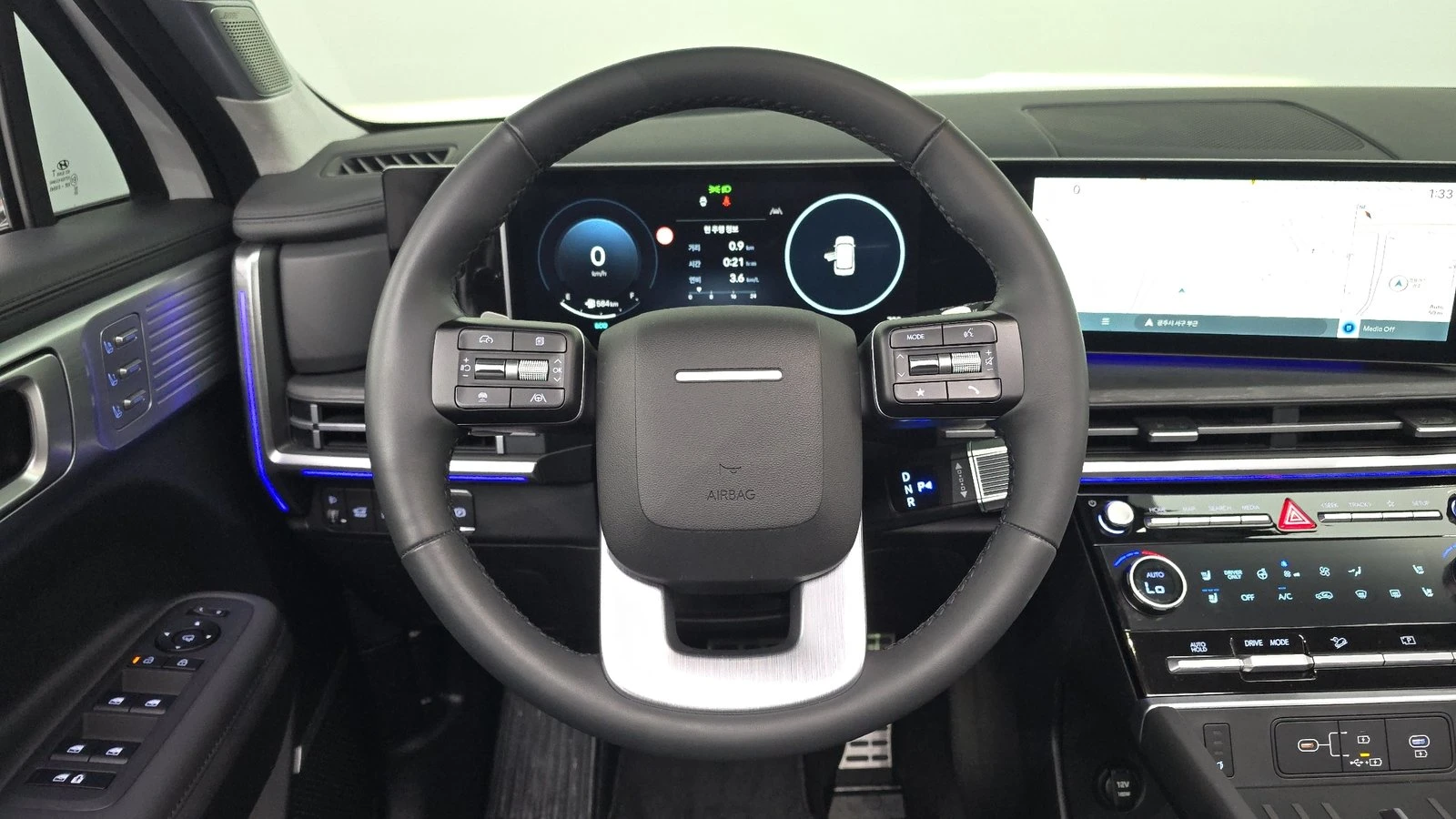Hyundai Santa fe 1.6 HEV* ЛЮК* BOSE* МАСАЖ* HUD* 360* КРАЙНА ЦЕНА, снимка 13 - Автомобили и джипове - 55334916