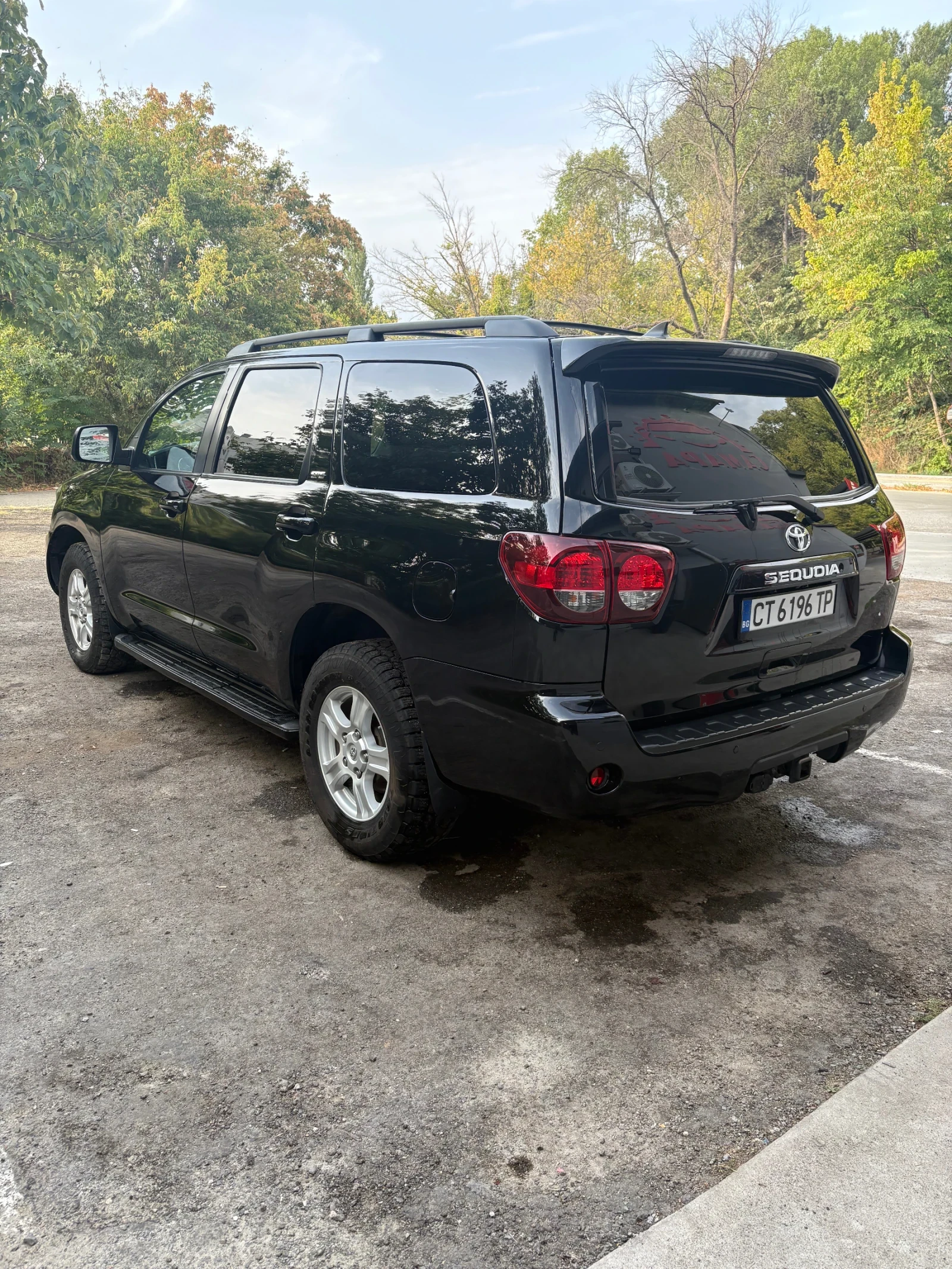Toyota Sequoia, снимка 2 - Автомобили и джипове - 55872966