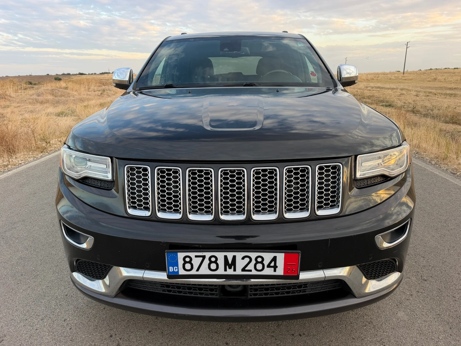 Jeep Grand cherokee 5.7 Summit, снимка 8 - Автомобили и джипове - 56433390