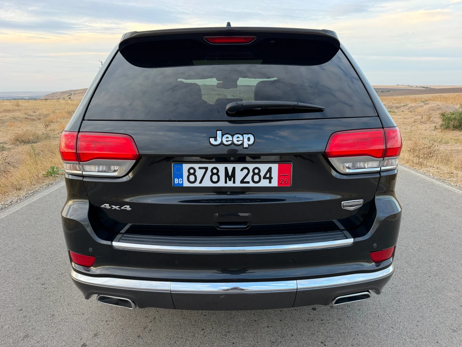 Jeep Grand cherokee 5.7 Summit, снимка 4 - Автомобили и джипове - 56433390