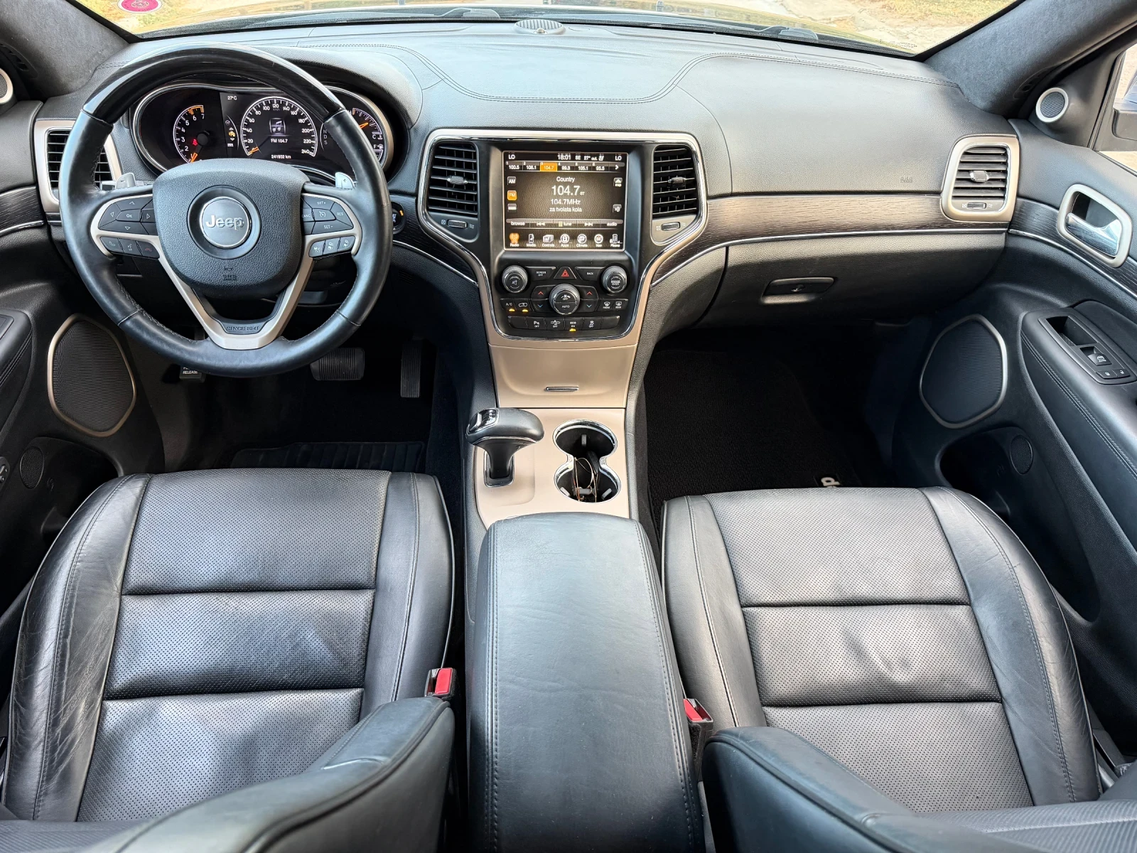 Jeep Grand cherokee 5.7 Summit, снимка 11 - Автомобили и джипове - 56433390