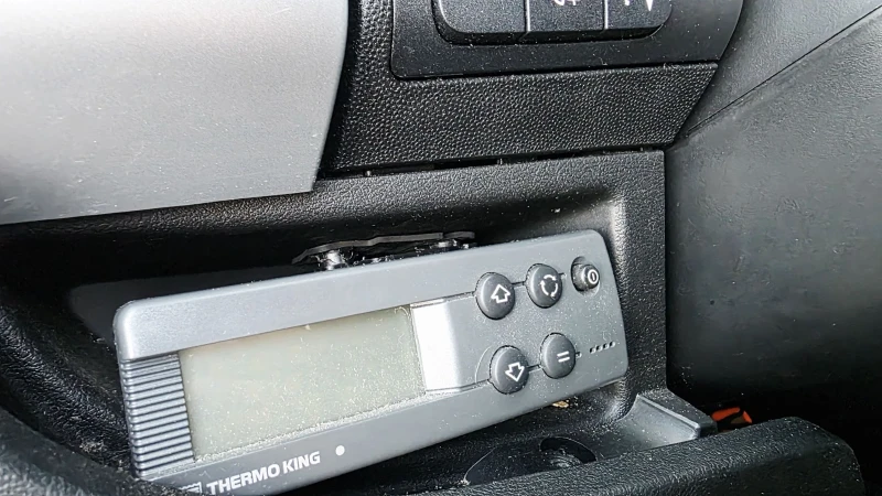 Fiat Ducato Maxi* ThermoKing* Безупречен , снимка 9 - Бусове и автобуси - 52300255