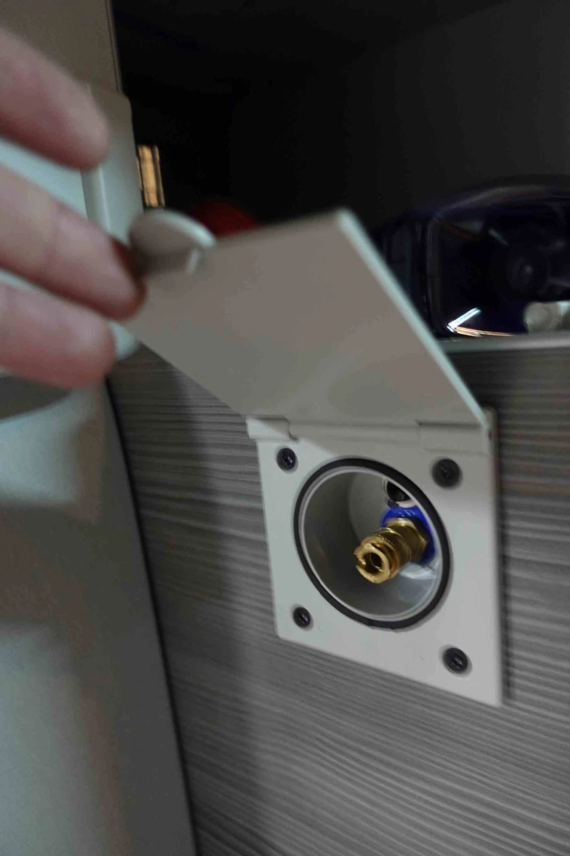 VW California OCEAN 7100км. НОВ !, снимка 14 - Бусове и автобуси - 53016496