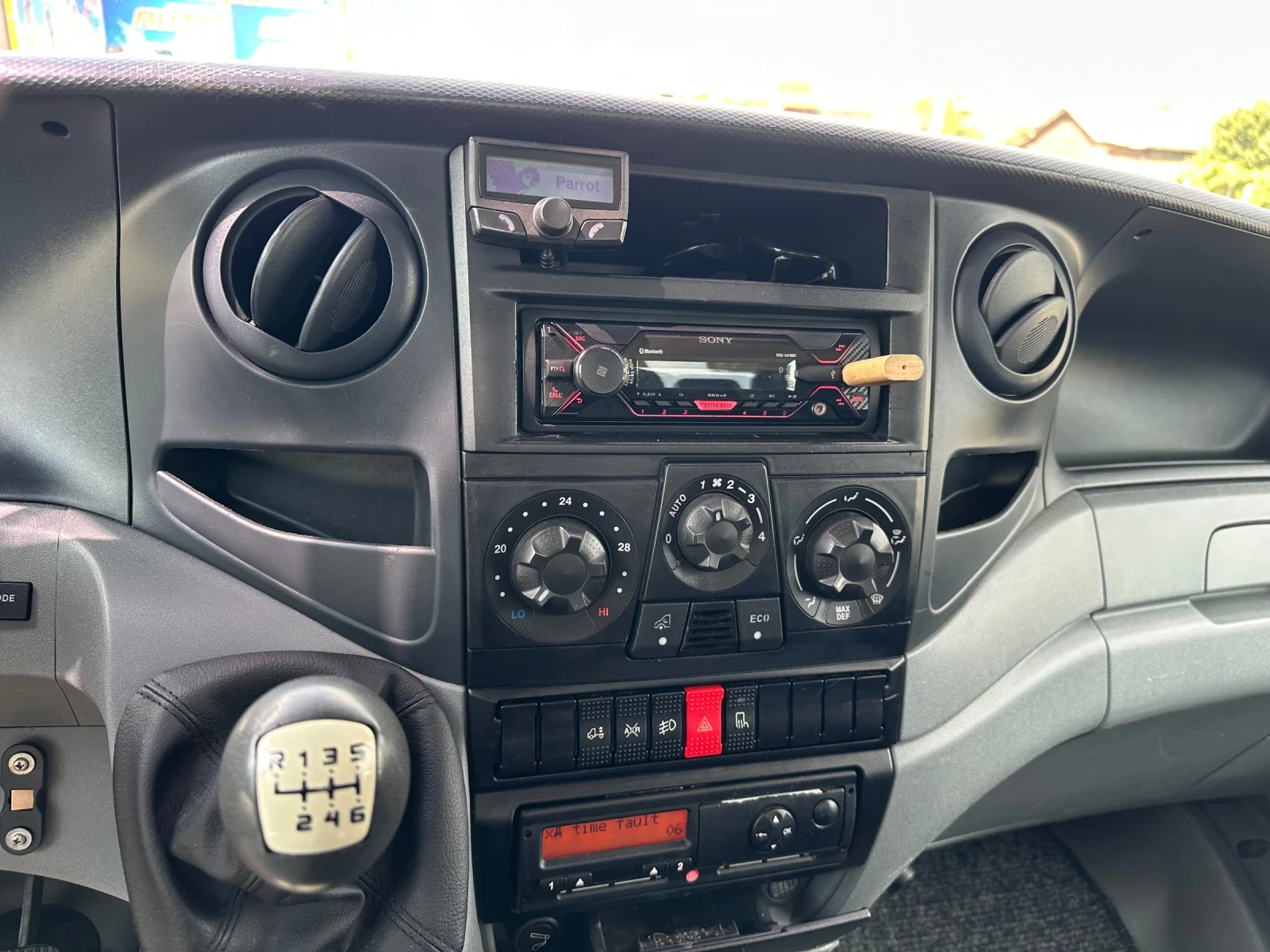 Iveco 35c18 40180 - изображение 8