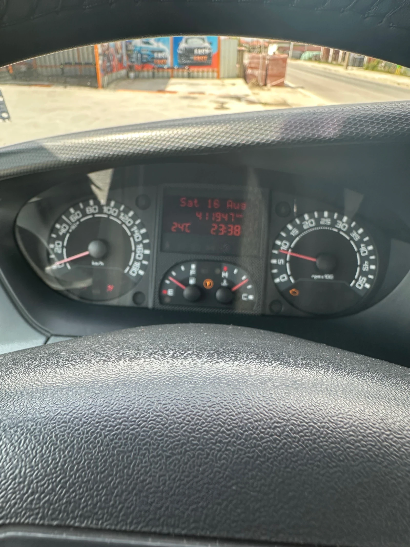 Iveco 35c18 40180 - изображение 9