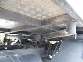 Mercedes-Benz UNIMOG 2.4 реални километри, снимка 13