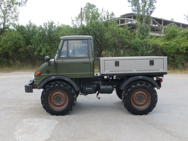 Mercedes-Benz UNIMOG 2.4 реални километри, снимка 2 - Камиони - 33441717