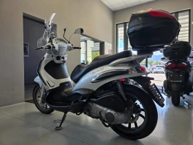 Piaggio Beverly 300ie, Tourer, 2010г., снимка 4