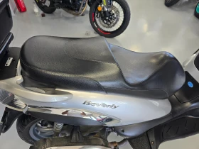 Piaggio Beverly 300ie, Tourer, 2010г., снимка 9