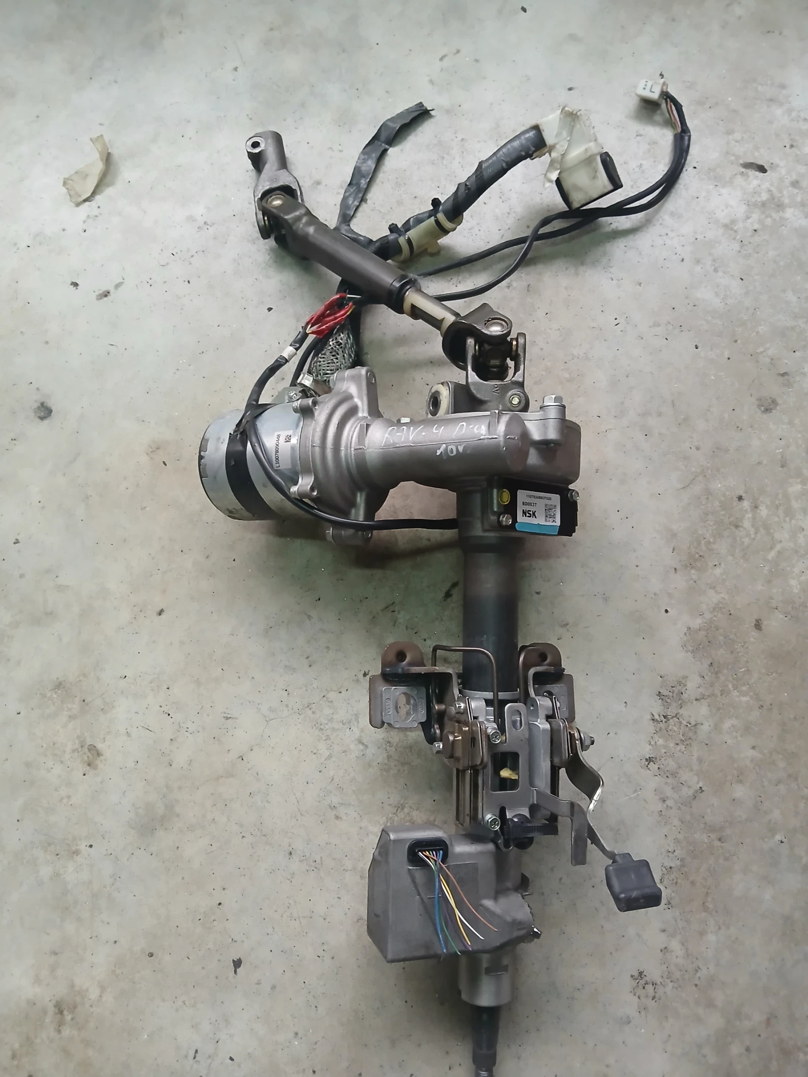 45020-42-5 рейка електроусилвател Toyota Rav4 2010 