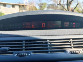 Renault Grand espace 2.2 DCI, снимка 9