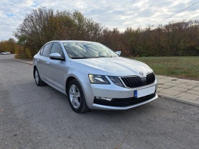 Skoda Octavia Амбишън, снимка 4