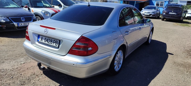 Mercedes-Benz E 220 2.2CDI-150к.с. W211, снимка 5 - Автомобили и джипове - 47183180