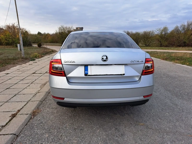 Skoda Octavia Амбишън, снимка 5 - Автомобили и джипове - 49368425