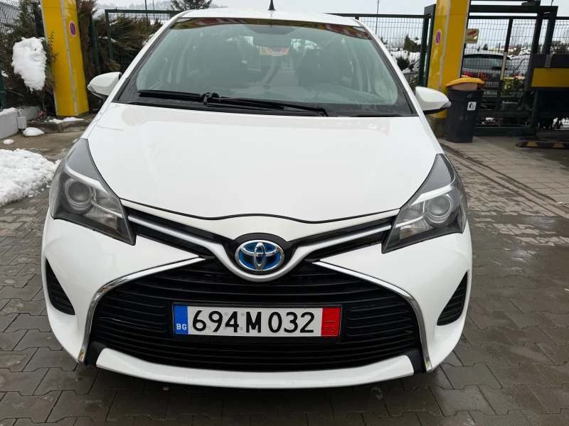 Toyota Yaris 1.5hybrid, снимка 2 - Автомобили и джипове - 48731637