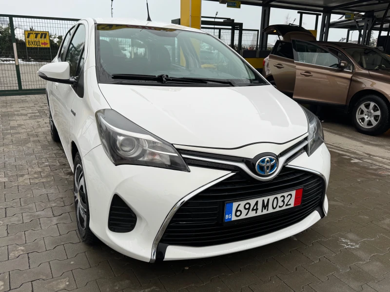 Toyota Yaris 1.5hybrid, снимка 3 - Автомобили и джипове - 48731637