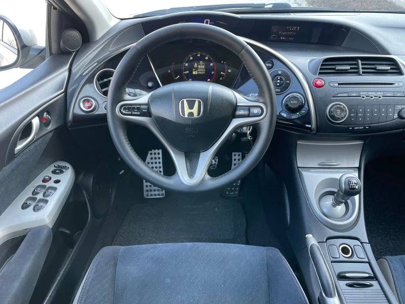 Honda Jazz 1.33VVTI 83к.с. , снимка 10 - Автомобили и джипове - 49000048