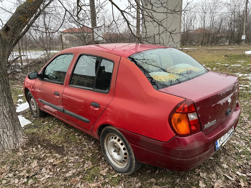 Renault Clio, снимка 5 - Автомобили и джипове - 49323195