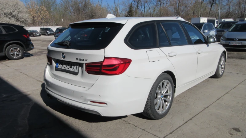 BMW 320 D-190HP, AUTOMAT - NAVI- TOP СЪСТОЯНИЕ, снимка 5 - Автомобили и джипове - 49559443