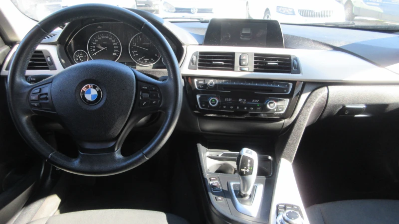 BMW 320 D-190HP, AUTOMAT - NAVI- TOP СЪСТОЯНИЕ, снимка 9 - Автомобили и джипове - 49559443