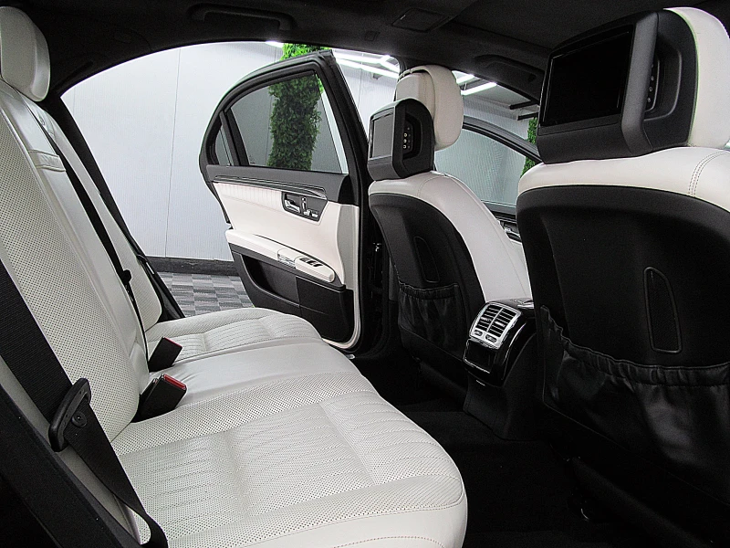 Mercedes-Benz S 500 designo/2xTV/PANORAMA/ AMG/4-MATIC/LONG/ЛИЗИНГ, снимка 10 - Автомобили и джипове - 52146107