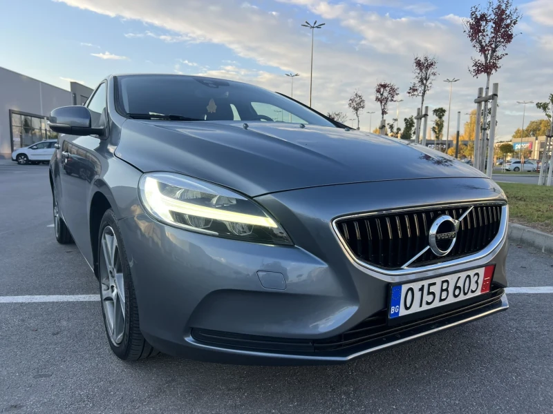 Volvo V40 2.0D 159000KM EURO 6B, снимка 5 - Автомобили и джипове - 52160392