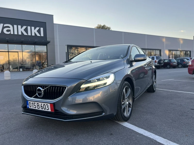 Volvo V40 2.0D 159000KM EURO 6B, снимка 10 - Автомобили и джипове - 52160392
