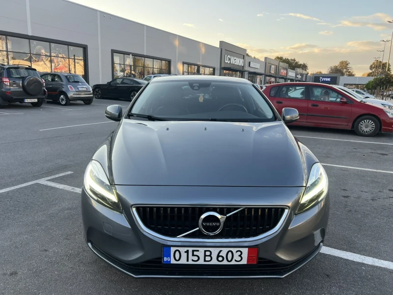 Volvo V40 2.0D 159000KM EURO 6B, снимка 9 - Автомобили и джипове - 52160392