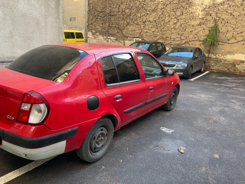 Renault Clio, снимка 5 - Автомобили и джипове - 53295150