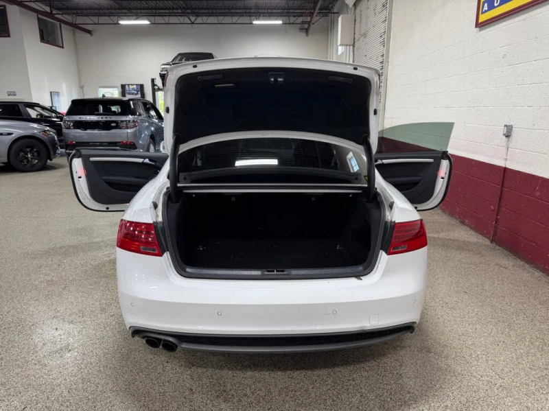 Audi A5 Автокредит (Цена до БГ), снимка 9 - Автомобили и джипове - 53310671