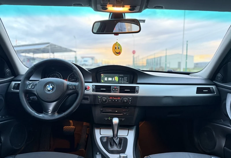 BMW 330 D, снимка 8 - Автомобили и джипове - 53435281