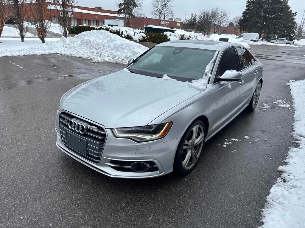 Audi S6 * 4dr Sdn quattro 4.0T * CARFAX * БЕЗ ПЪРВОНАЧАЛНА, снимка 1