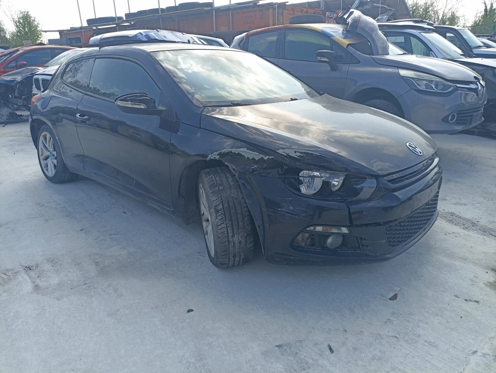 VW Scirocco 2.0TDI, 1,4TSI - изображение 2