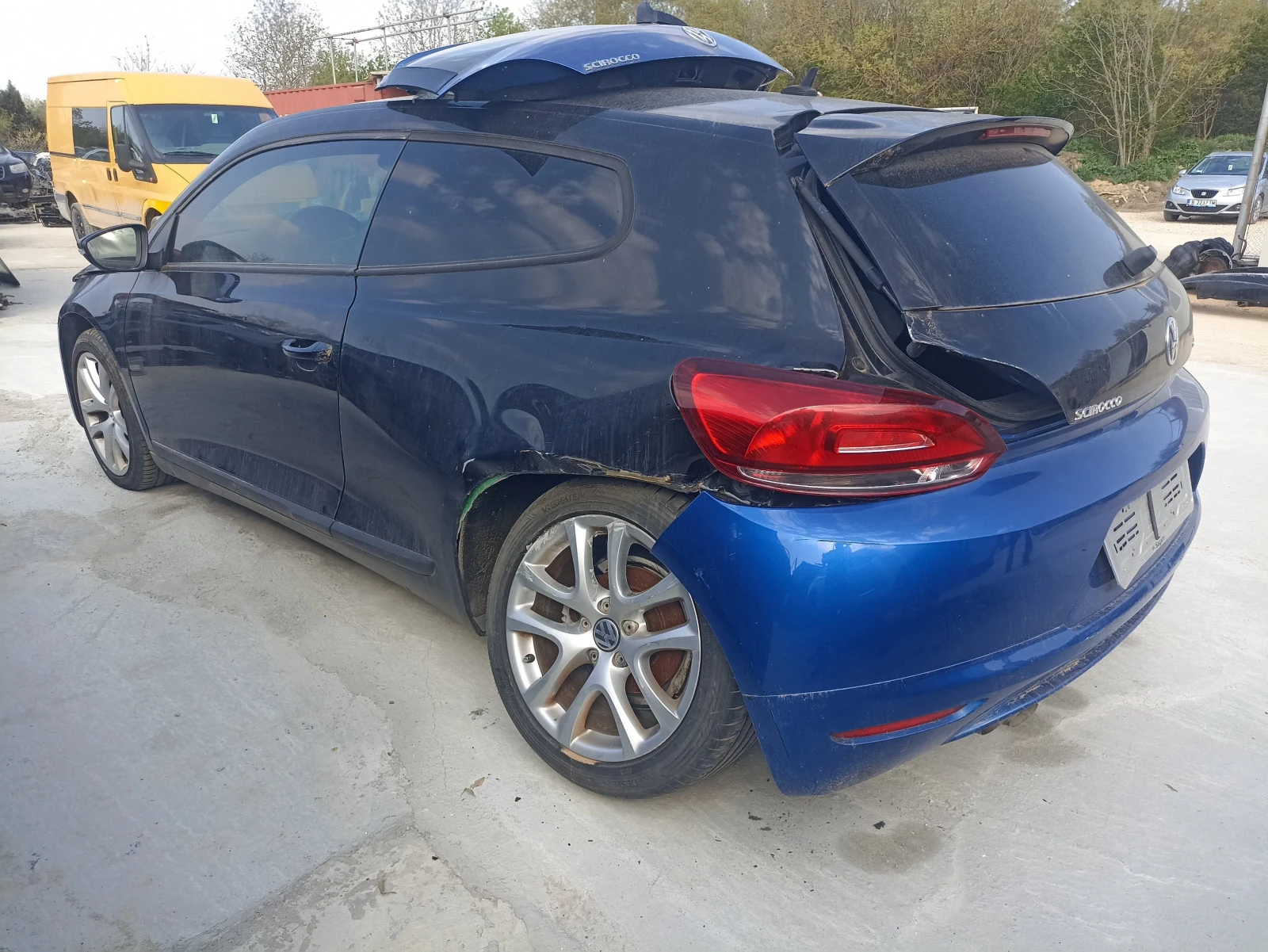 VW Scirocco 2.0TDI, 1,4TSI - изображение 4