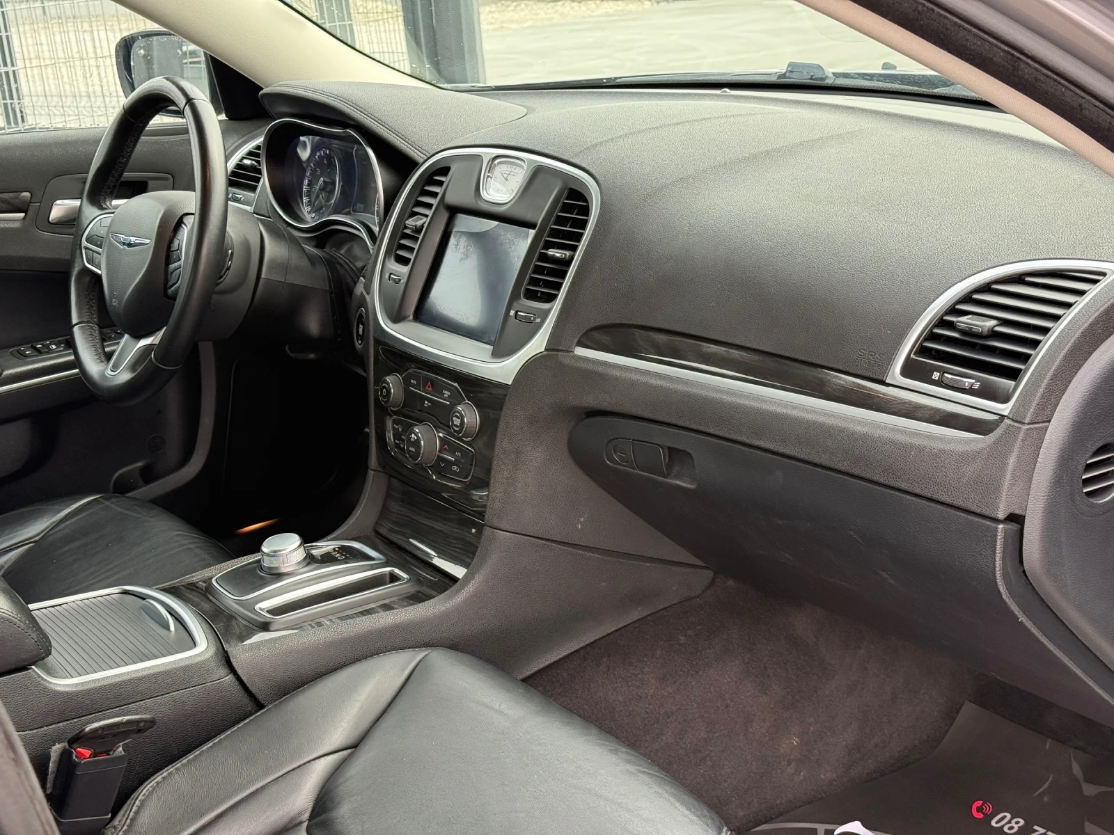 Chrysler 300c 3.6i* 2018* 8* 163.000*  | Mobile.bg   12