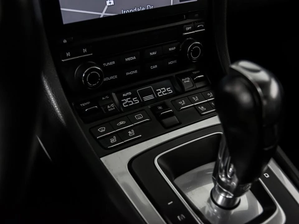 Porsche 911 * SportChrono* * АвтоКредит* (ЦЕНА ДО БГ) - изображение 8