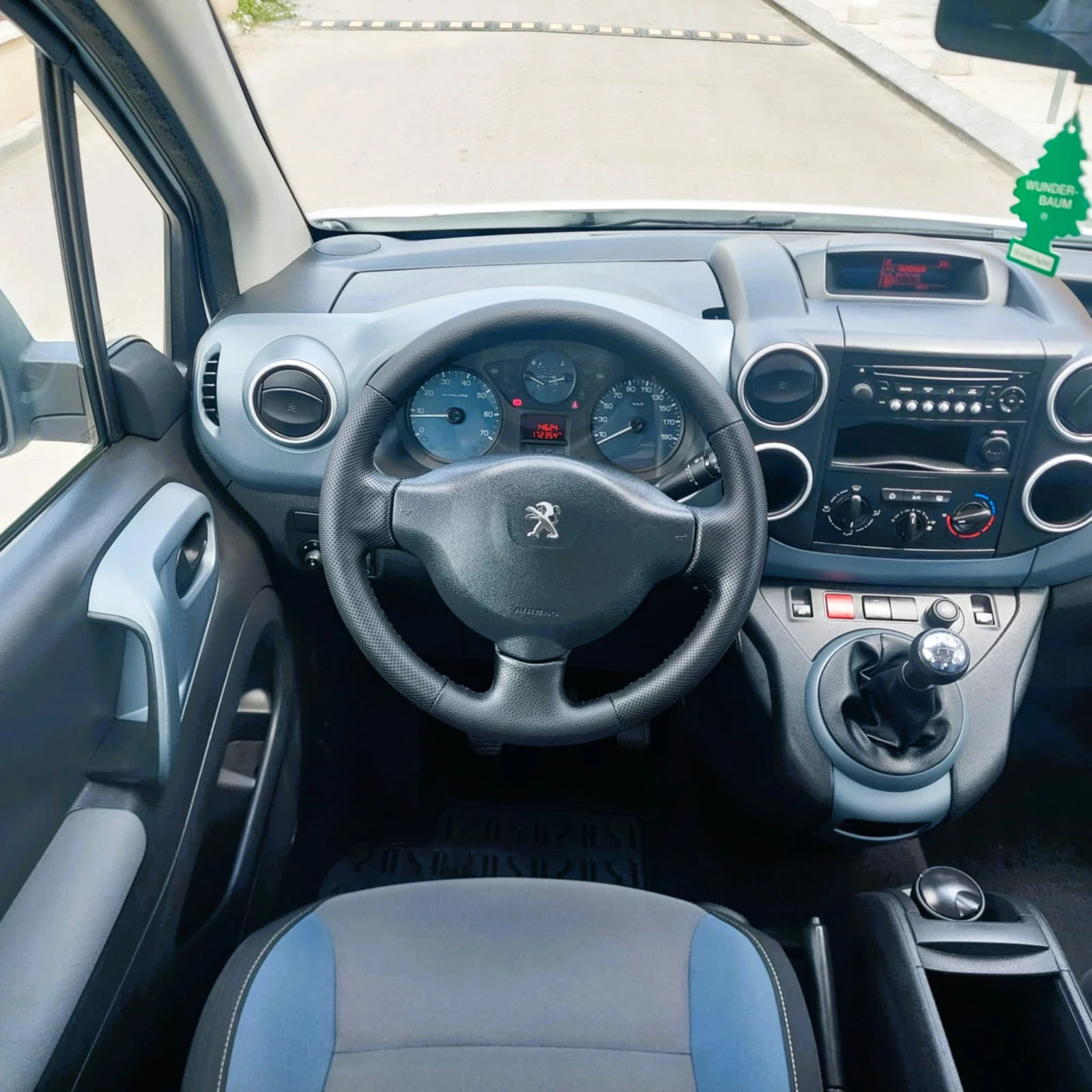 Peugeot Partner 1.6.HDI FACE - изображение 8