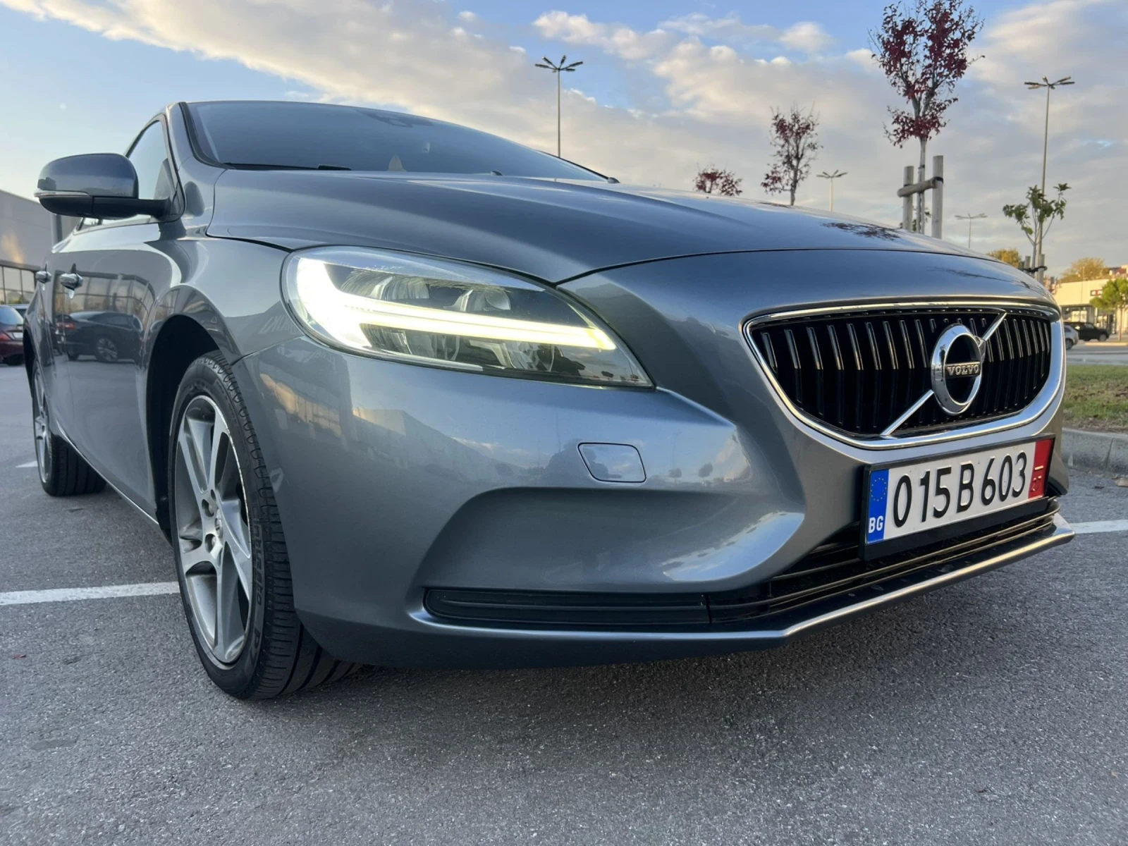 Volvo V40 2.0D 159000KM EURO 6B | Mobile.bg   1