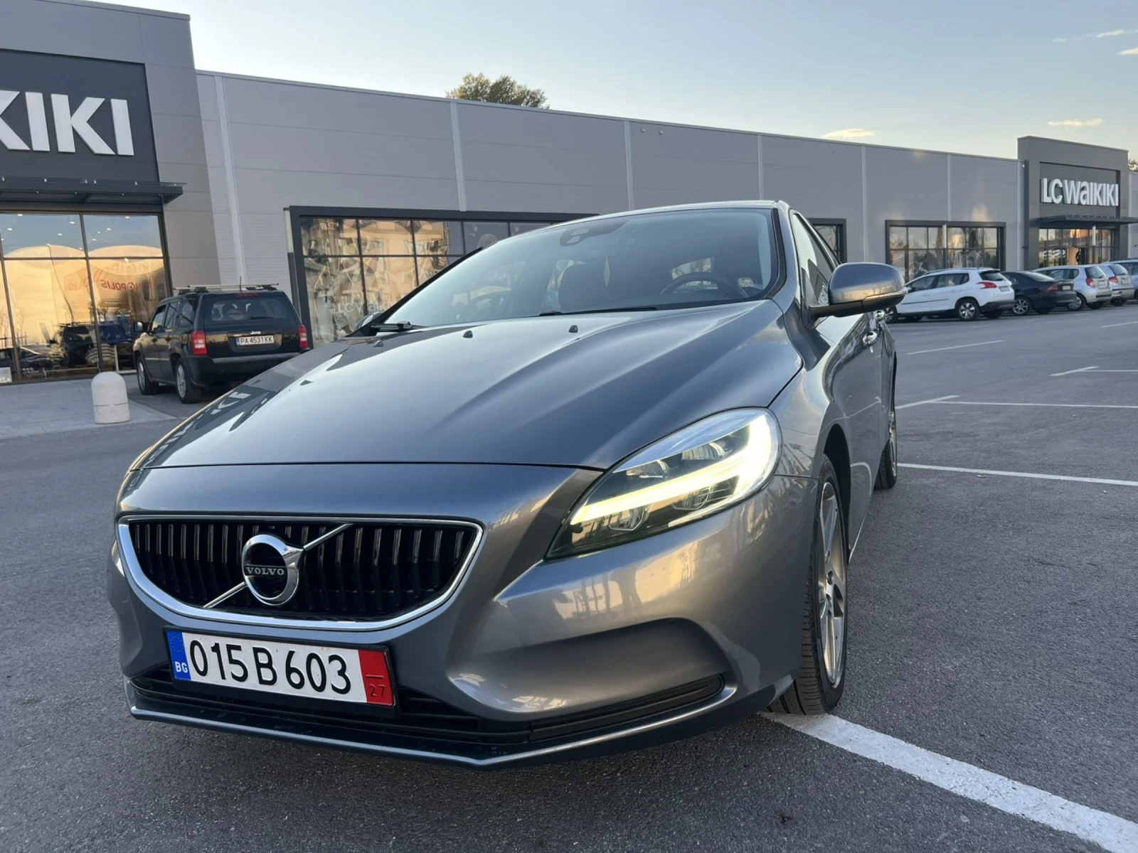 Volvo V40 2.0D 159000KM EURO 6B - изображение 6