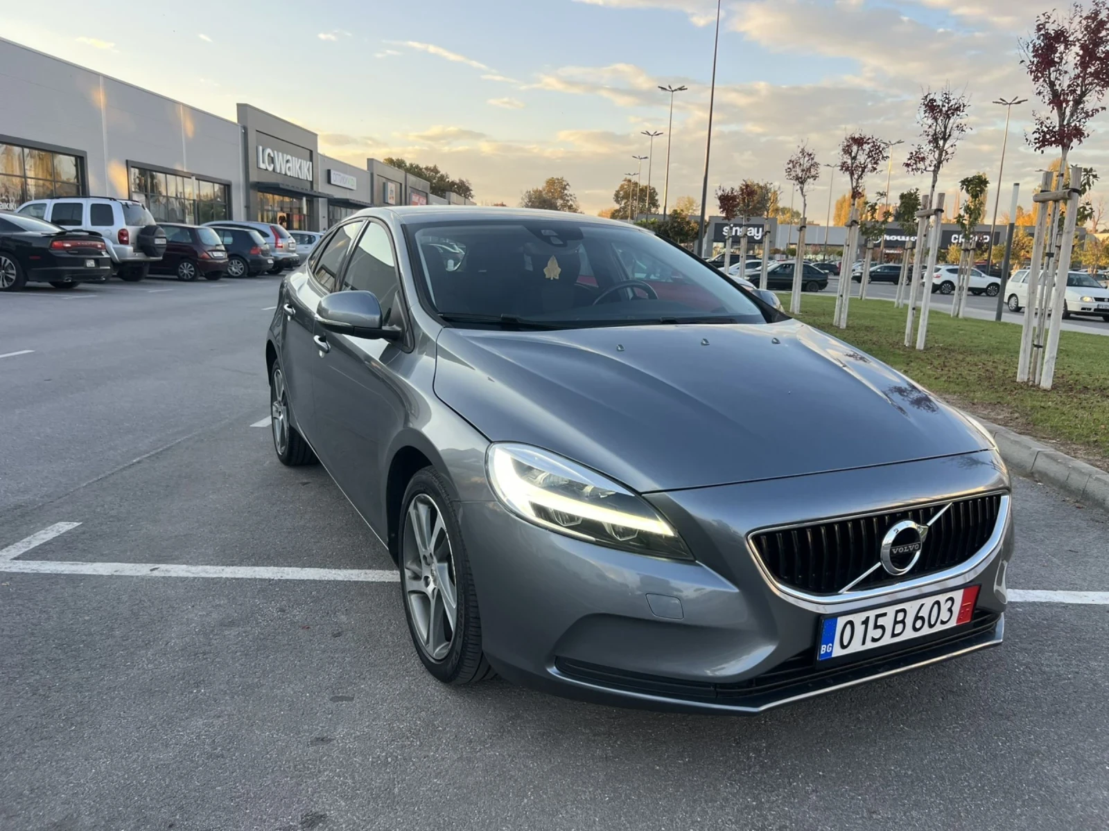 Volvo V40 2.0D 159000KM EURO 6B | Mobile.bg   11