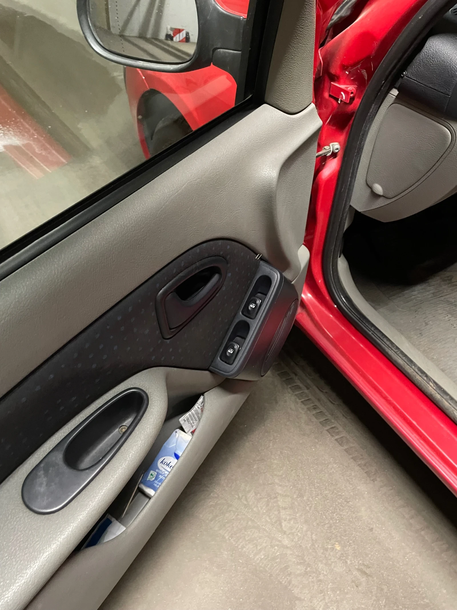 Renault Clio  - изображение 7