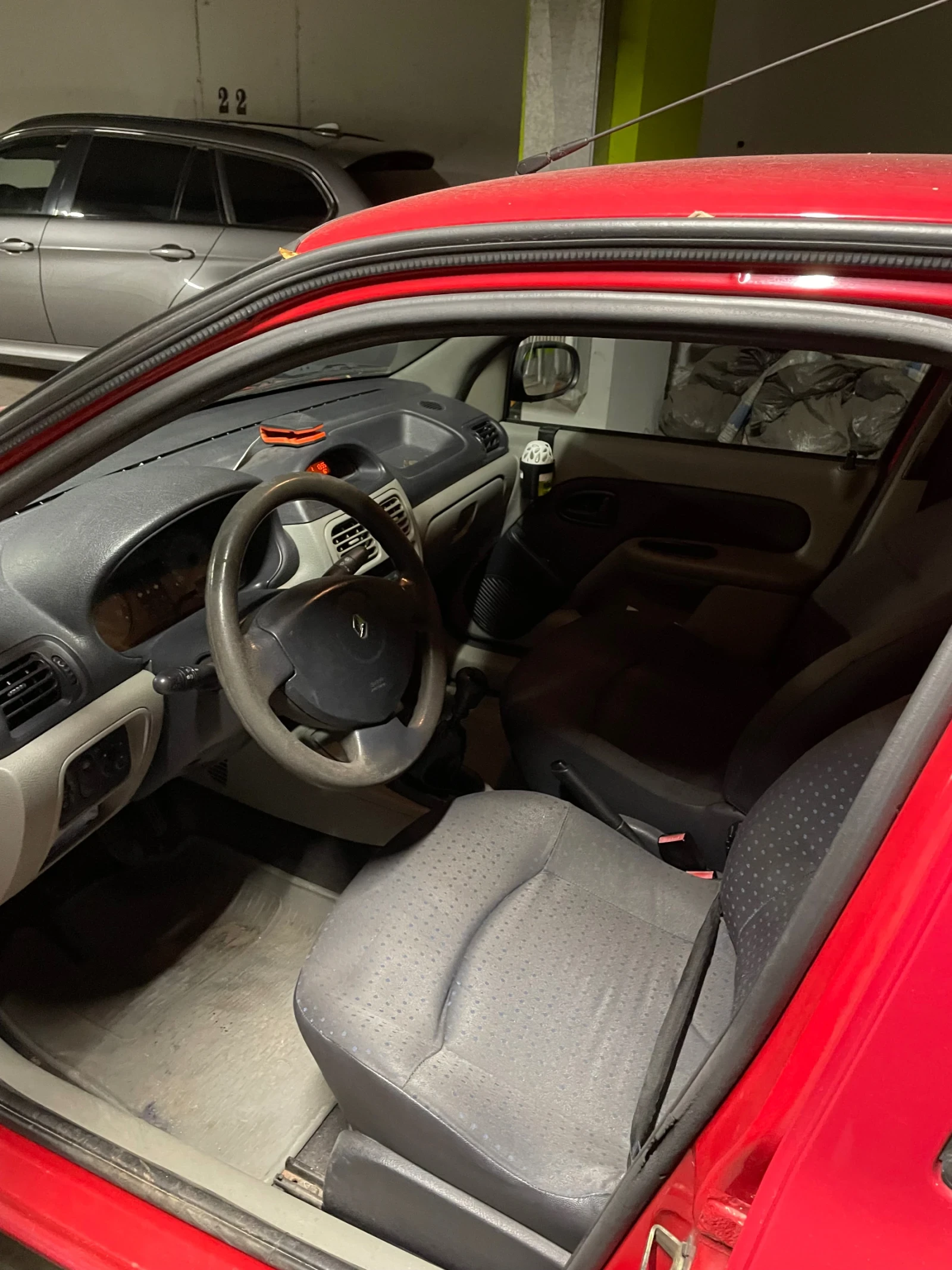 Renault Clio  - изображение 6